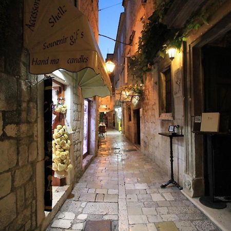فيلا Town House In The Centre Of Historic تروغير المظهر الخارجي الصورة